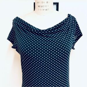 T62 Rafaella Black White Scoop Neck Top